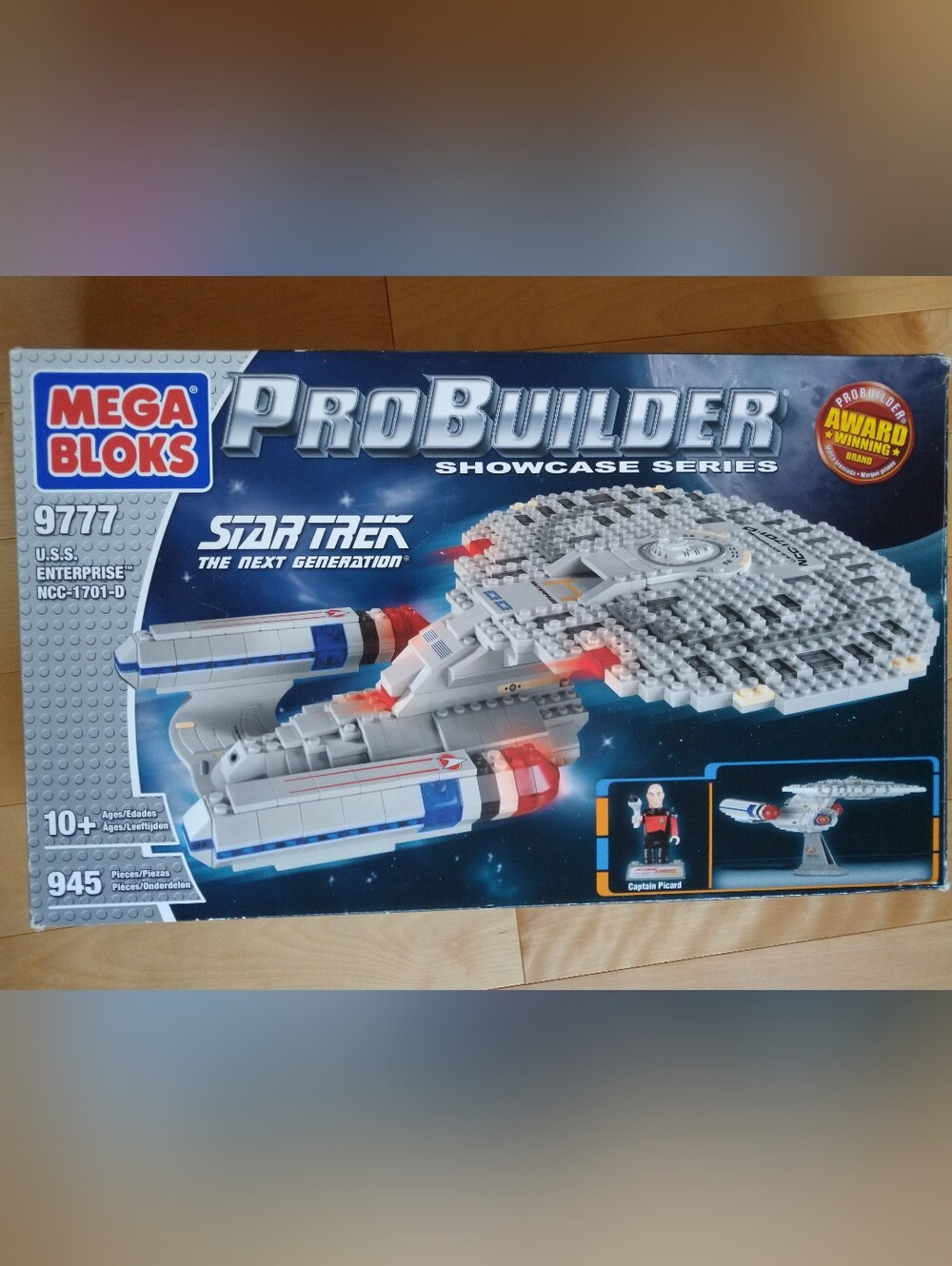 Star Trek U.S.S. Enterprise 9777 Mega Bloks Pro Builder Showcase Series set